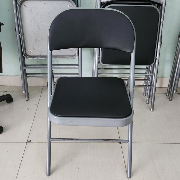 Kursi Lipat Bekas Cover Jok Baru Warna Hitam Pasti Diskon