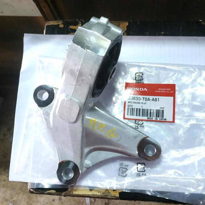 Engine Mounting Depan Crv Gen 4 2013-2017 Rm1 Rm3 At Matic