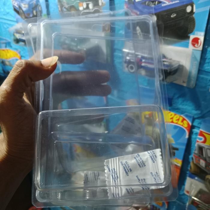 protektor hotwheels polos