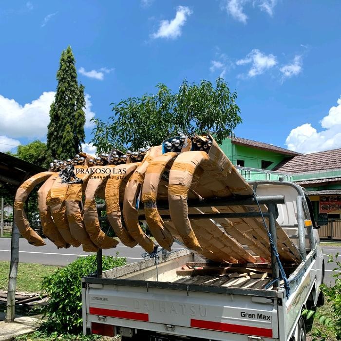 Tiang Lampu Stainless Steel Tiang Lampu Teras Rumah Tiang Lampu Jalan