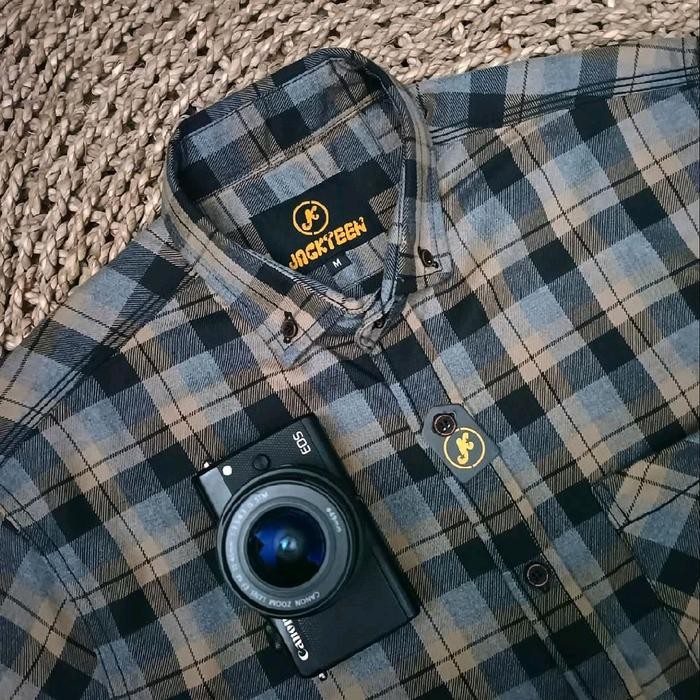 NEW Grey Black Brown KEMEJA FLANEL Semi woll Lembut Nyaman Distro Pria Panjang [terbaik][terlaris]