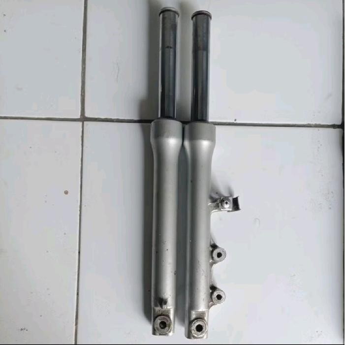 SHOCK DEPAN SATRIA 2 TAK HIU LUMBA