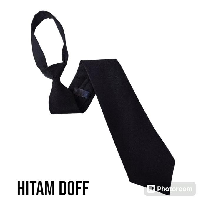 Dasi Instan Perekat untuk wisuda ospek magang hitam doff hitam satin