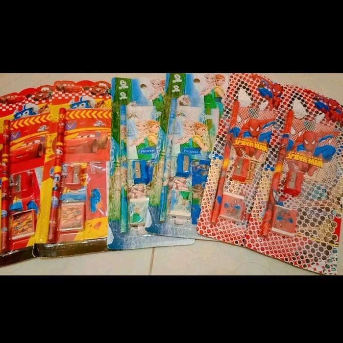 

Paket 30rb an set Alat tulis 12pcs(selusin) motif random / sama by request pesan