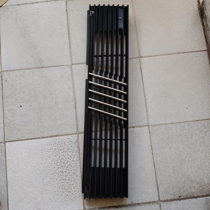Grill Depan Fiat Uno 1