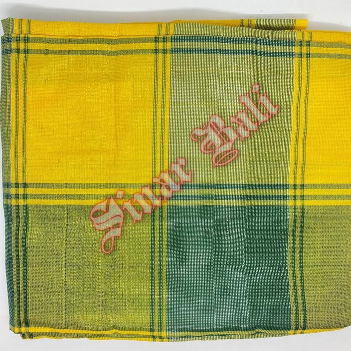 Kain Tenun Sarung Kotak Bugis / Sulawesi Selatan / Makassar