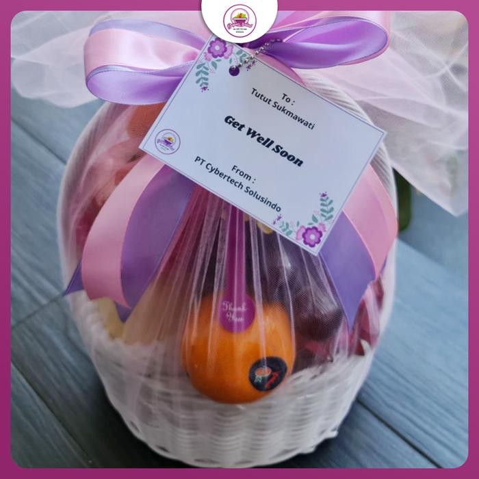 

Hampers Buah Segar Parcel Keranjang Rotan Kartu Ucapan Bingkisan Lebaran Natal Christmas Lamaran