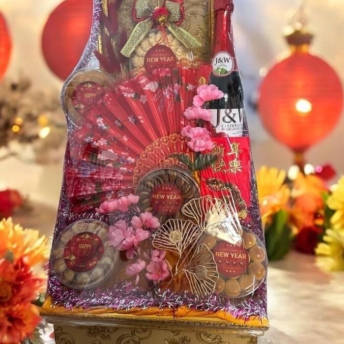 

Parsel kue CNY Imlek/hampers kue imlek box rantang