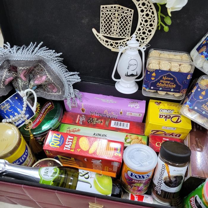 

Paket box hampers lebaran kue kering toples murah 5