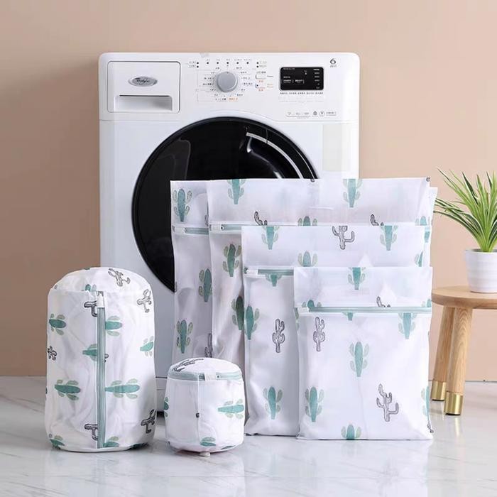 Travelling bag buat pakaian dalam kaos baju Kaktus /Set Laundry bag jaring washing bag bra