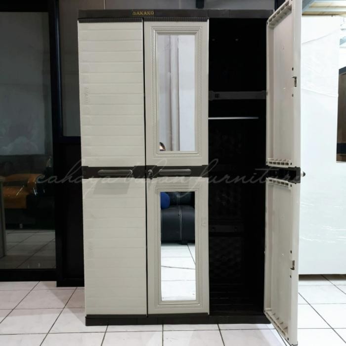 Lemari Pakaian Plastik Akako 3 Pintu Elegant
