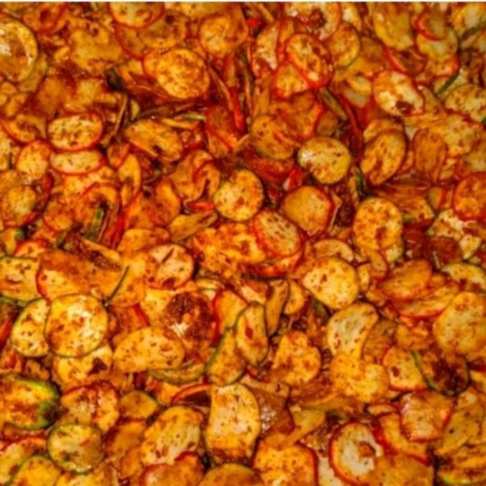 

Kurupuk bawang bantat 1kg / kurupuk jablay / kurupuk pelangi Camilan Kerupuk Kering Pedas Camilan