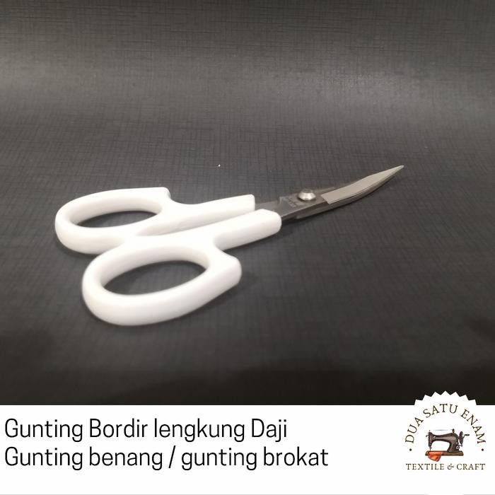 

AT gunting benang ,gunting bordir ,gunting kecil