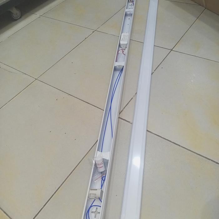 kap balok lampu tl 36 Watt/rumah dudukan lampu TL panjang 120cm