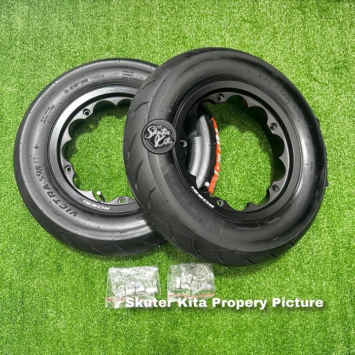 Peketan Velg Vespa Vrossi Ring 10 VRX Black dan Ban Maxxis Victra S98 3.50 Ring 10 Include Pasang