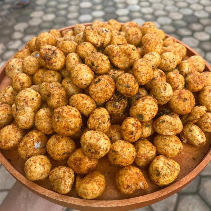 

New Krupuk Bakso ikan tenggiri - pedas daun jeruk - 250gr