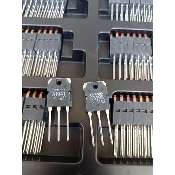 (Expert) TR TOSHIBA A1941 C5198 ORIGINAL JAPAN. 1SET