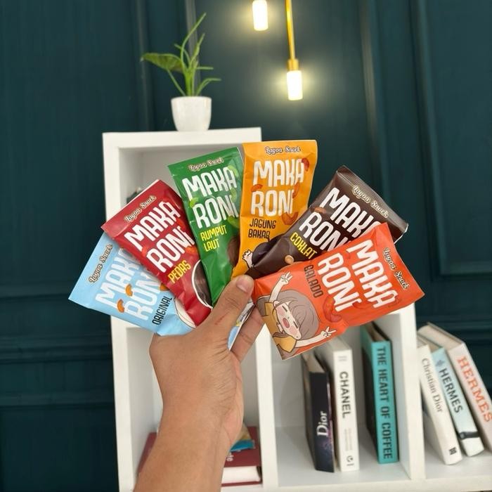 

New [LAGOA SNACK] 50 PCS MAKARONI 6 RASA GURIH RENYAH ECER 1000 Mix RASA Camilan Coklat Cemilan