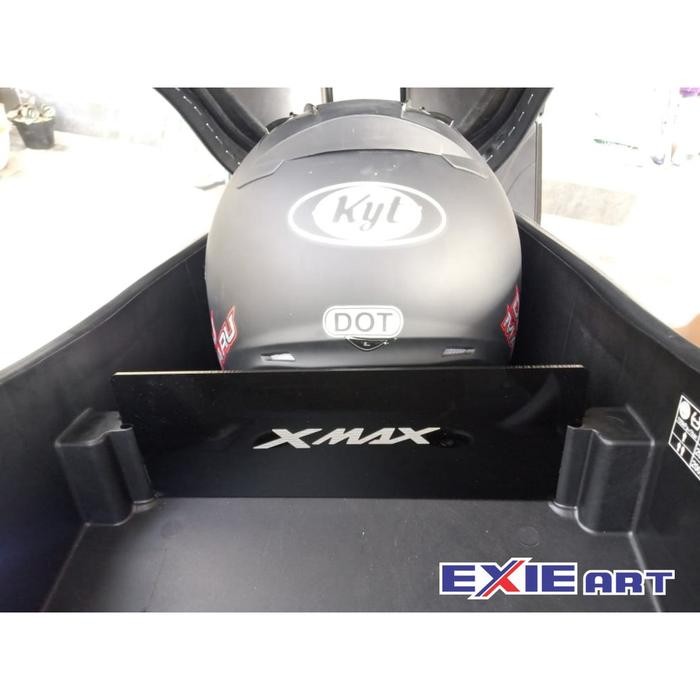 Sekat Bagas Motor Xmax 250 Old & Connected 2023 - Luggage Compartment - Aksesoris Xmax 250