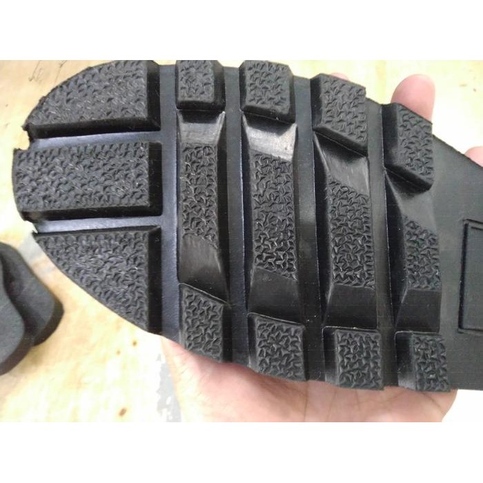 Outsole Sol Sepatu Boots Safety Sole Alas Bawah Potong Radial Rubber Kode 1434