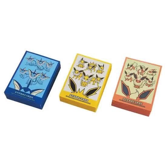 

TERLARIS Sve Eeveelution Vaporeon, Jolteon, Flareon 66x92mm 1pack isi 64pcs Plastik Pelindung Kartu