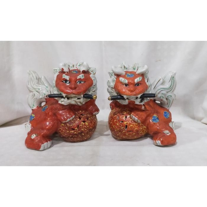 sepasang patung keramik kilin cina antik