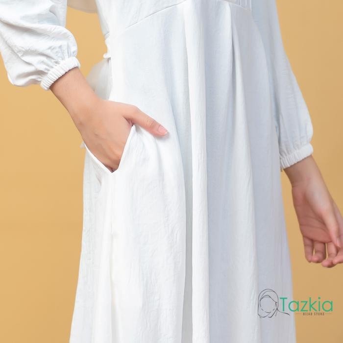 (Expert) Dress Muslim Wanita Gamis Set Pashmina Azalia White Polos Crinkle