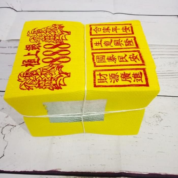 

8SXE Kertas Sembahyang / Gin Cua 1 Ikat