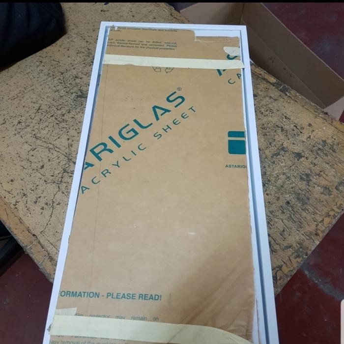 Menarik Kap Lampu Tki Acrylic 1X36 Bening-Kosongan