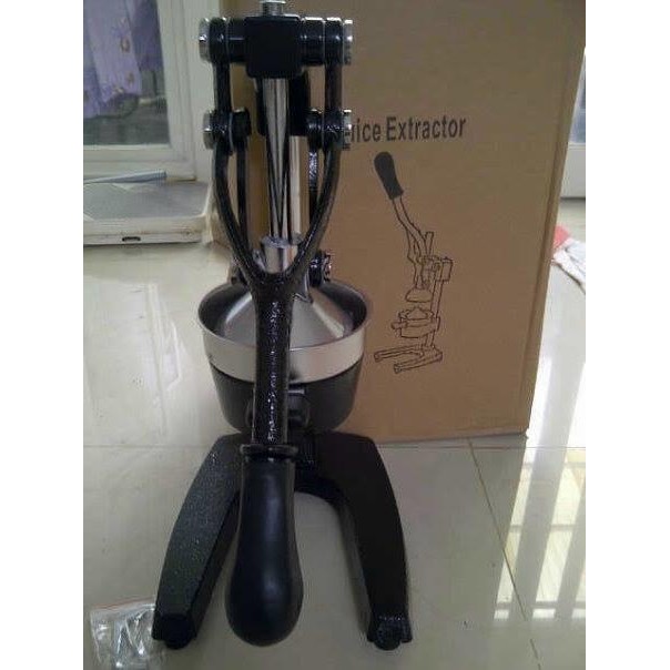 Alat Peras Jeruk Manual ( Juice Extractor ) Merk Ossel
