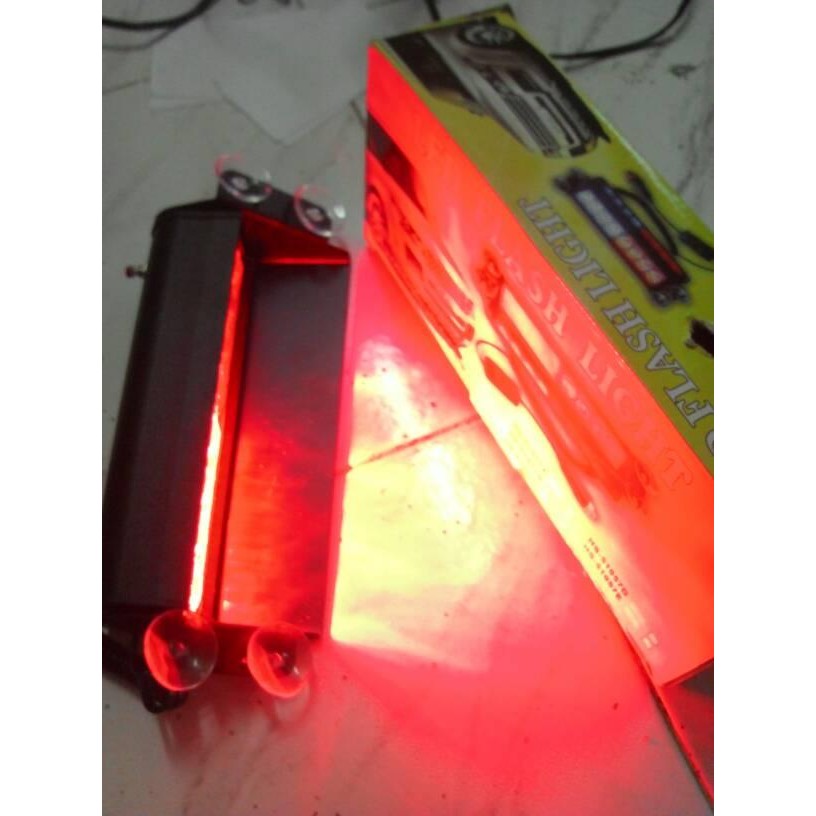 lampu strobo mobil