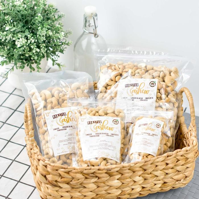 

IOI2 Roasted Cashew (Camilan Kacang Mete Panggang) 1 Kg