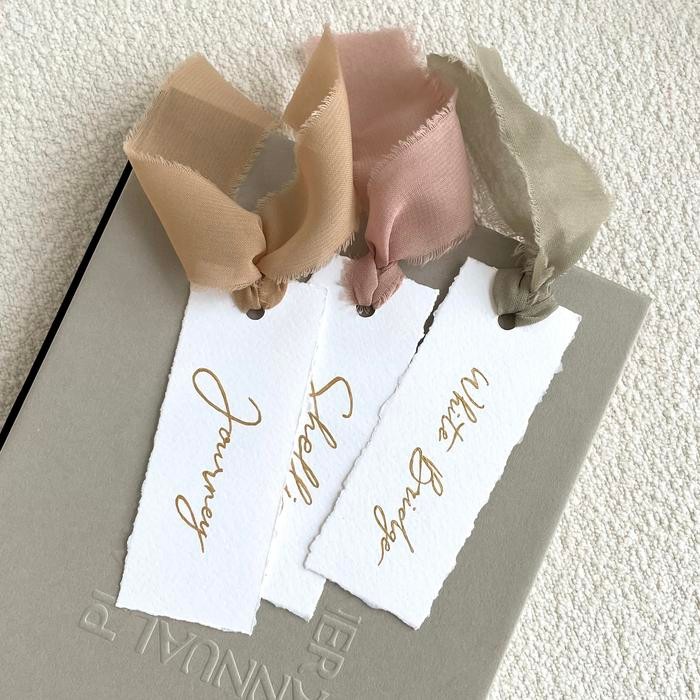 

ORIGINAL Bookmark / Bookmark Aesthetic / Bookmark Buku / Bookmark Custom / GOLD INK BOOKMARK E READY