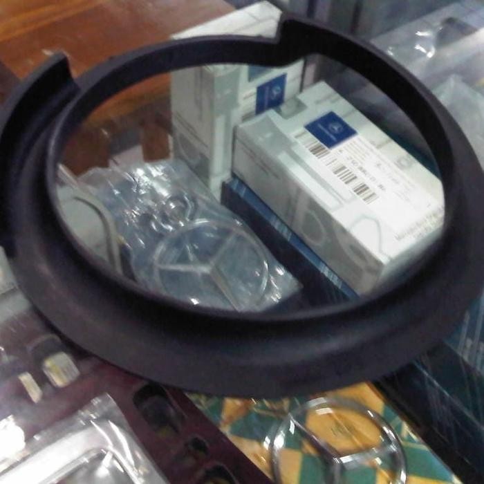 Karet Tatakan Per Depan Bmw E39 E46