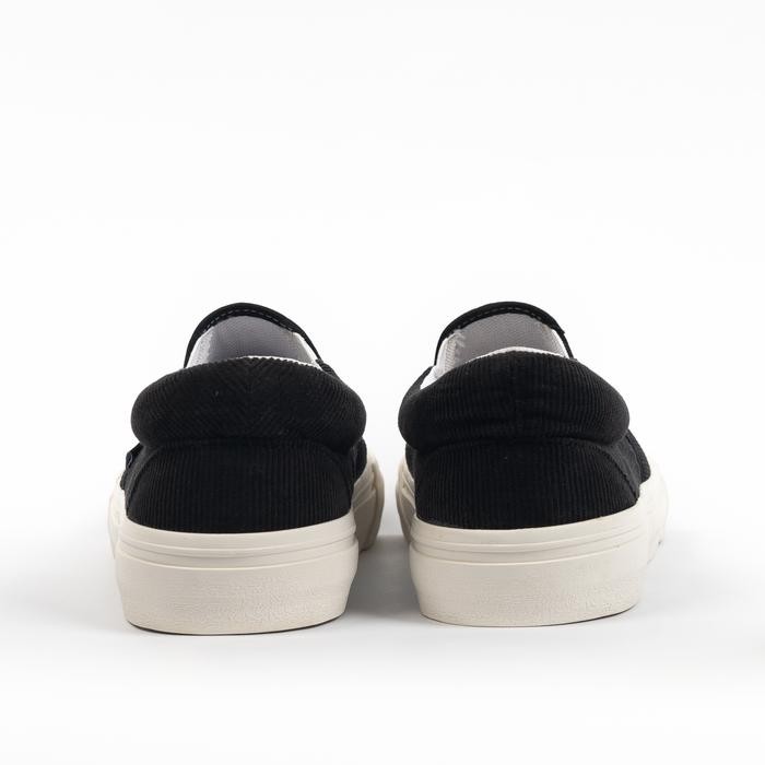 Saint Barkley - Zasaka - Sepatu Coretwo Sepatu Slip On Coreduroy Hitam Pria Wanita Original