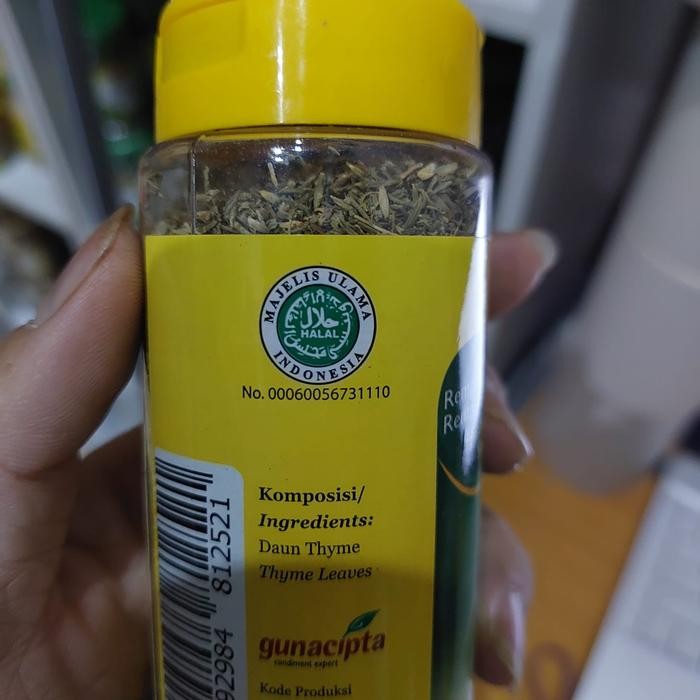 

[Botol Kecil ] Koepoe Koepoe Oregano / Parsley /Basil/Rosemary / Thyme