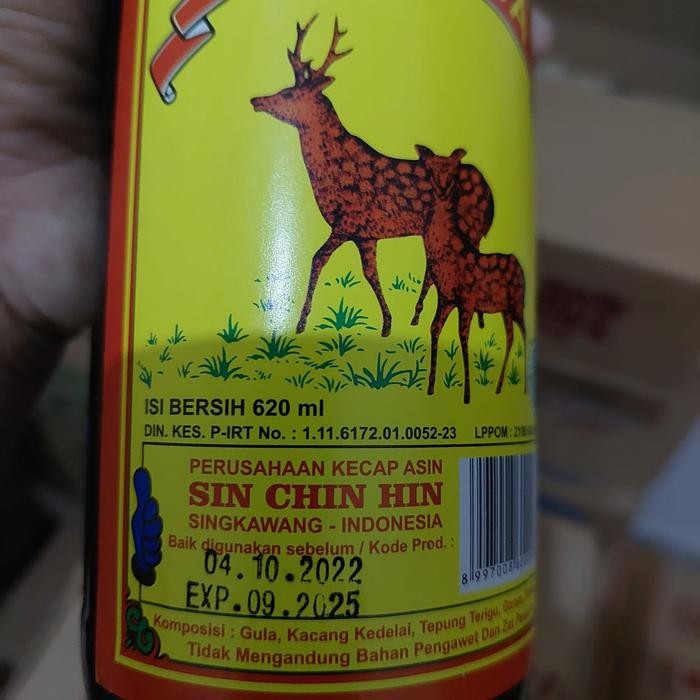 

Kecap Asin Singkawang Kalimantan Cap Rusa Dua Botol 620 Ml
