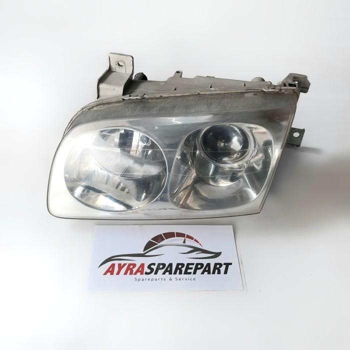 Headlamp Lampu Depan Kiri Mobil Hyundai Trajet