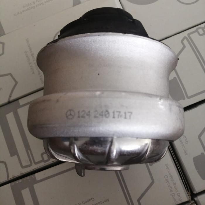 Engine Mounting Mercedes Benz W124 Original Mercedes Benz