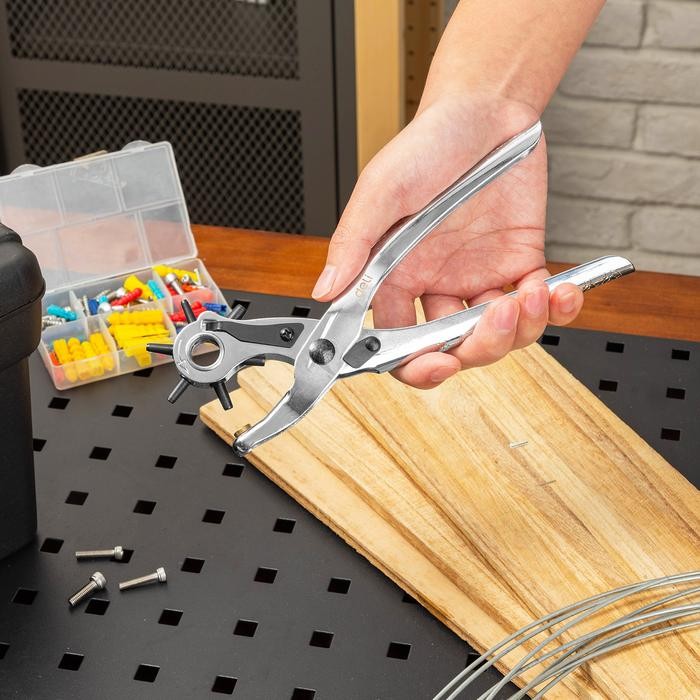 

Bisa Gosend! Deli Hole Puncher / Tang Pembolong Pelubang Sabuk Gesper Kulit Dl1919C