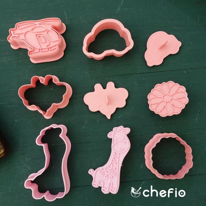 Maxim Baking - Cookies Cutter Cetakan Roti Kue Kering Bento Nugget Karakter