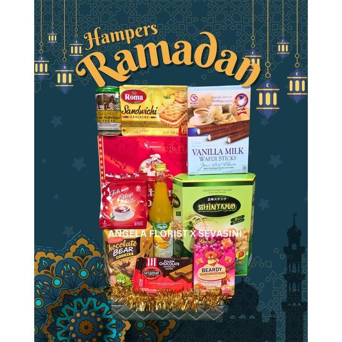 

PARCEL SNACK LEBARAN & NATAL - UKURAN S