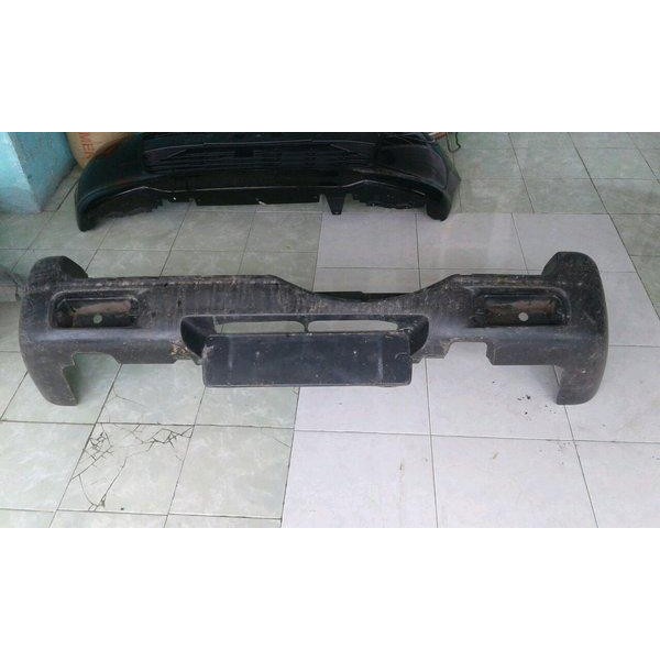 AMC BUMPER BELAKANG ESCUDO 2.0