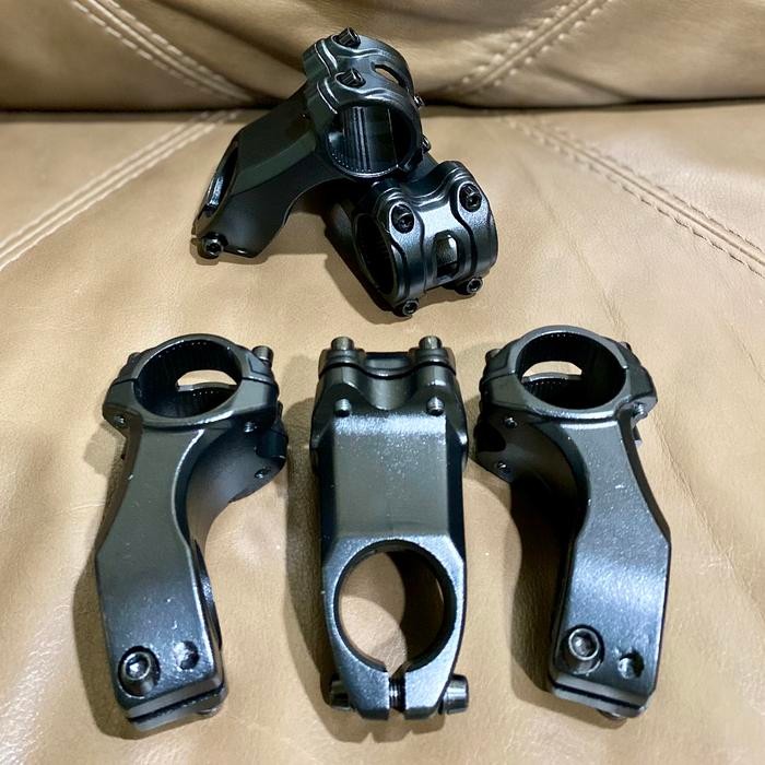 Stem Sepeda Nunduk -17 Derajat 60mm Diameter 31.8mm Alloy Hitam