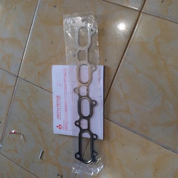 

paking manifold api pajero sport triton old 2500cc KB4 4D56