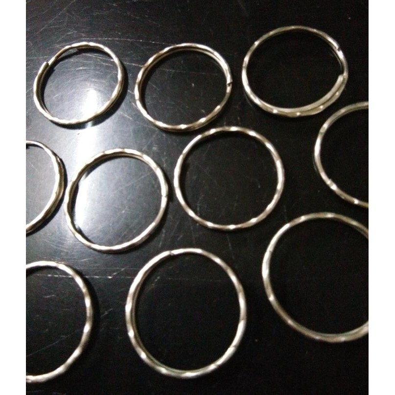 

RING BULAT GELOMBANG 2 CM / GANTUNGAN BULAT