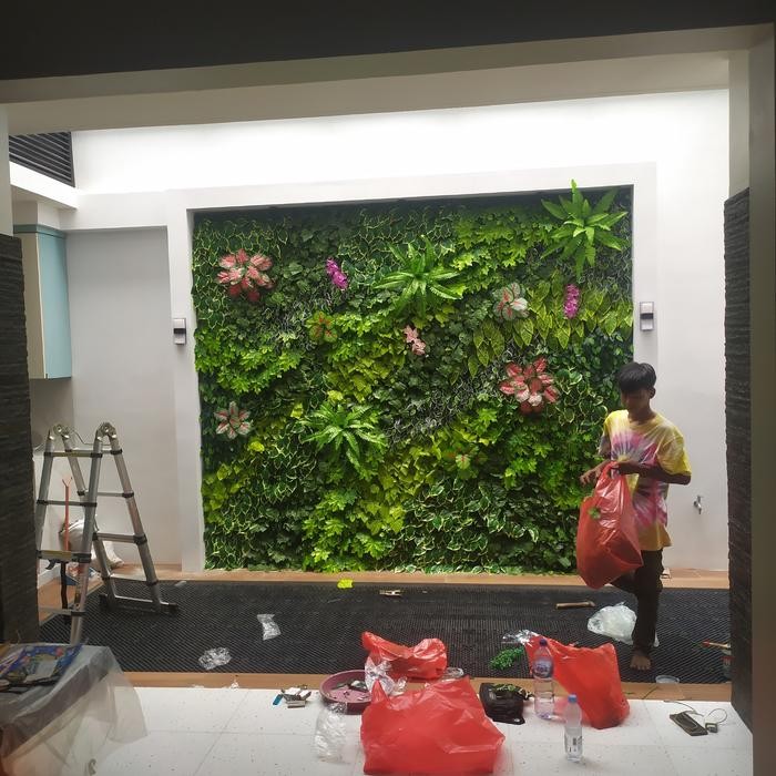 VERTICAL GARDEN ARTIFICIAL DEKORASI TAMAN INDOOR