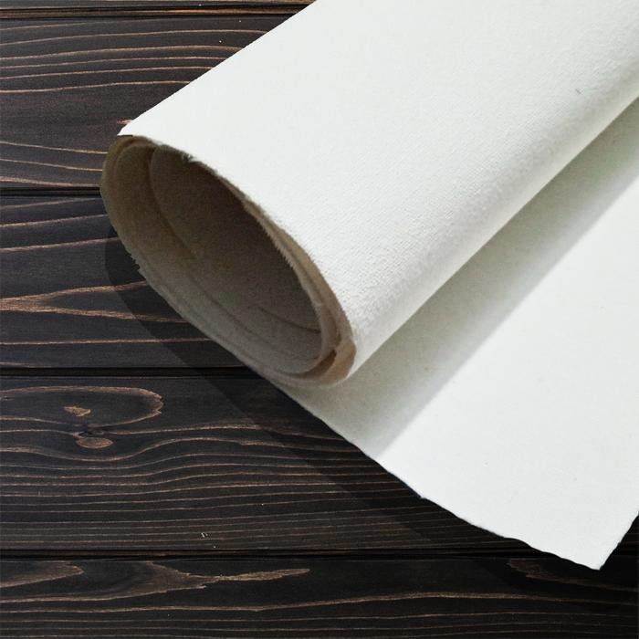 

Kanvas Lukis Roll Ukuran 1.6M X 1.5M Warna Putih