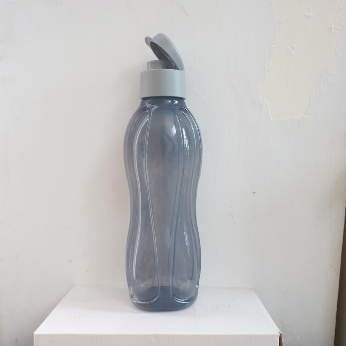 Tupperware Eco Man Black 750 ml Botol num Hitam