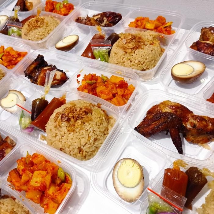 

Baru Nasi Ayam Khas Medan Siap Antar Grab / Gojek